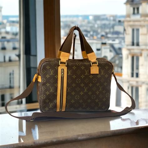 replica louis vuitton shoulder bag men|louis vuitton unisex bag.